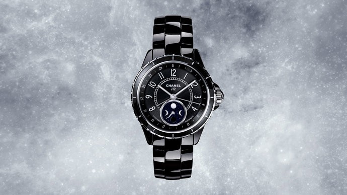 Объект желания: новые часы Chanel J12 Moonphase (фото 4)