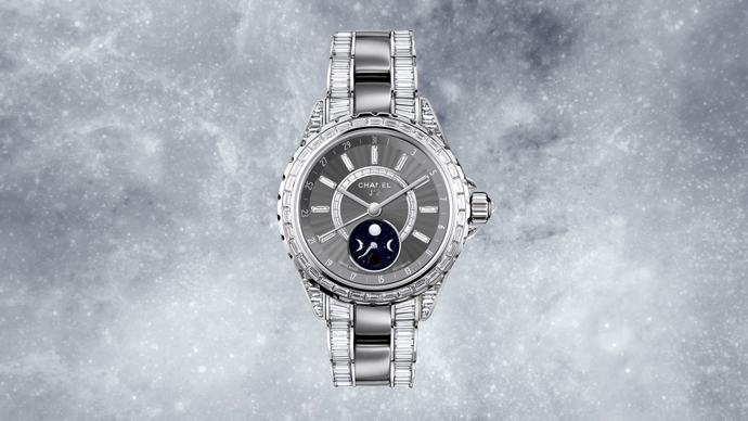 Объект желания: новые часы Chanel J12 Moonphase (фото 1)