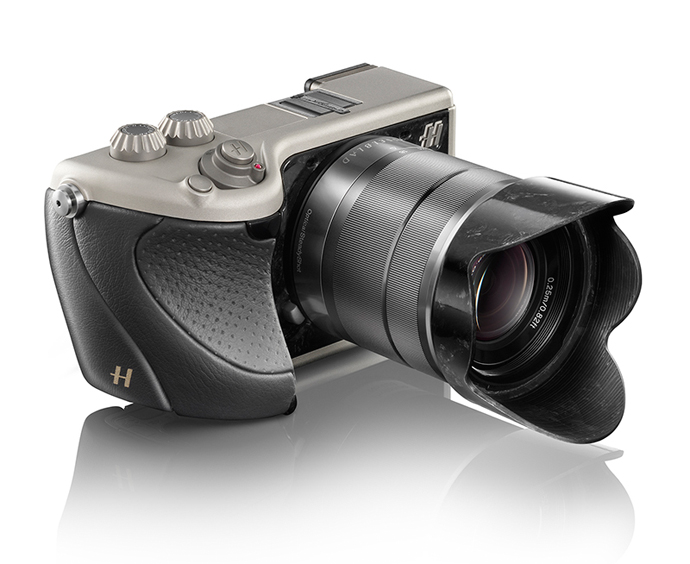 Новая фотокамера Hasselblad Lunar (фото 2)