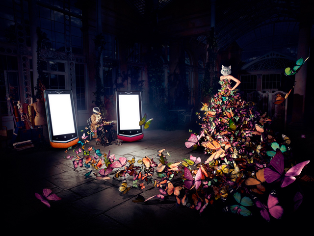 Сказочный мир: рекламная кампания Vertu (фото 1)