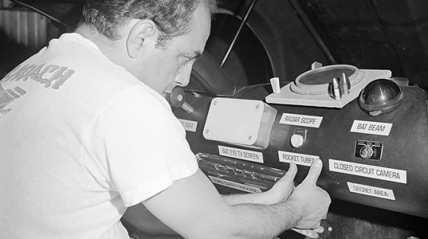 Первый "бэтмобиль" продан за $4,6 млн (фото 5)