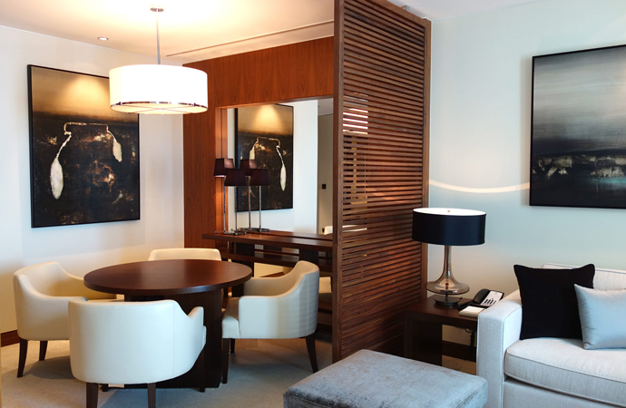 В Дубае построен самый высокий отель в мире (фото 2)