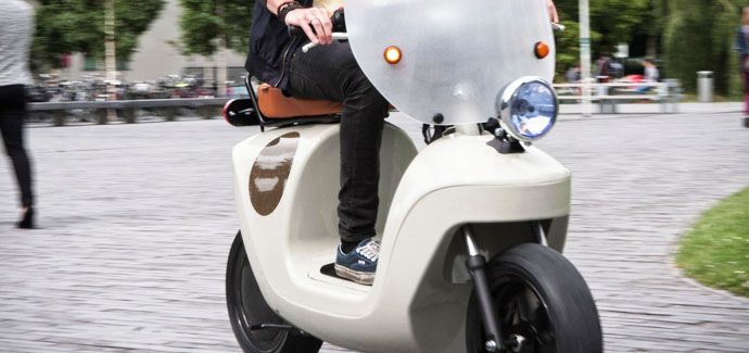 Электрический скутер Be.e можно брать в аренду (фото 6)