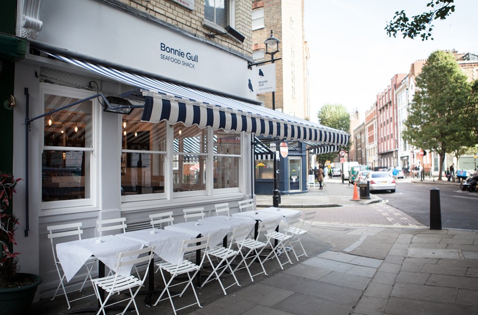 "Однодневный" лондонский ресторан Bonnie Gull (фото 1)