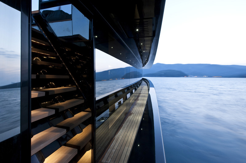 Совершенная яхта H2Ome (фото 2)