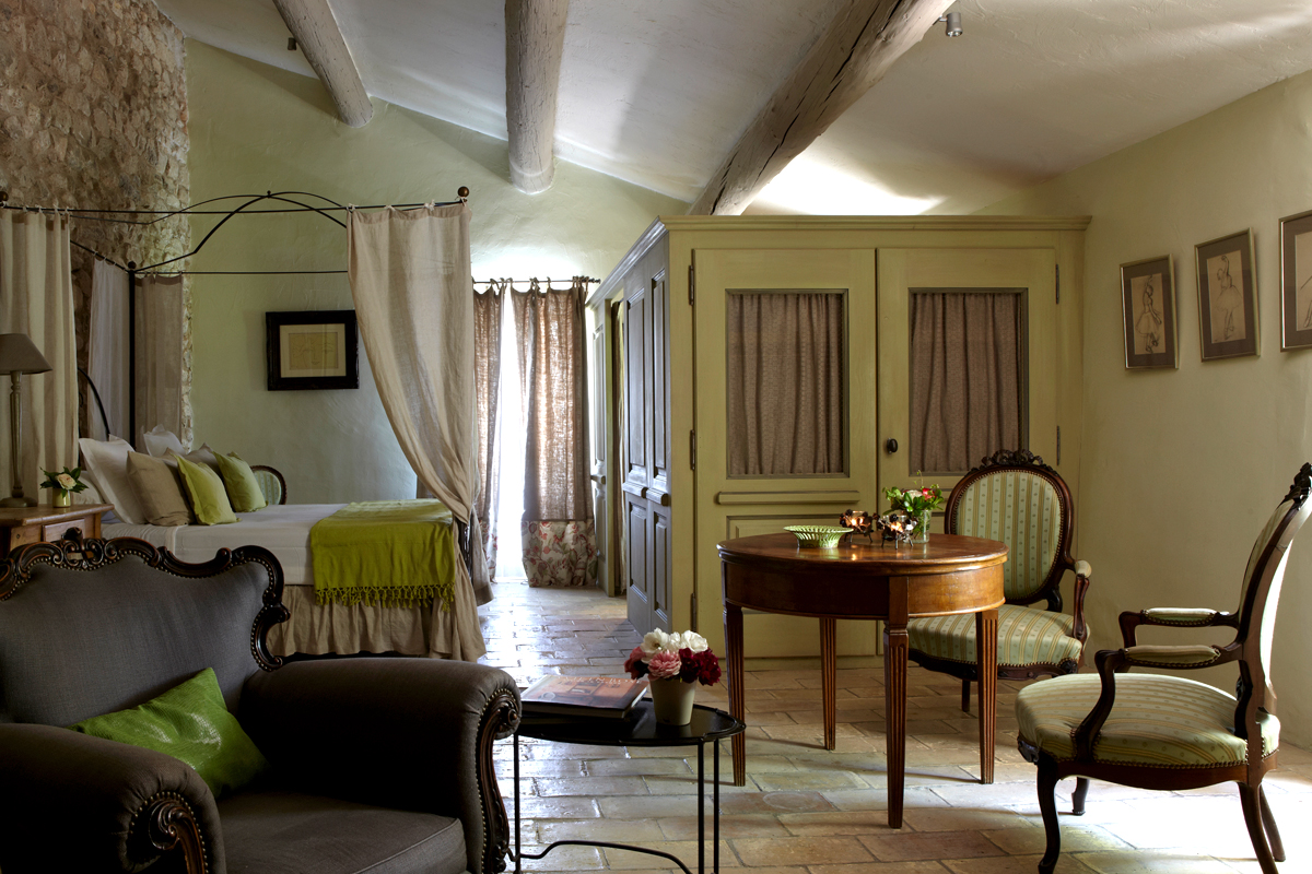 Шато-отель La Bastide de Marie в Менербе (фото 10)