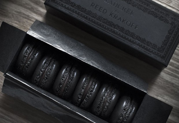 Модные сладости: Ladurée x Reed Krakoff (фото 1)