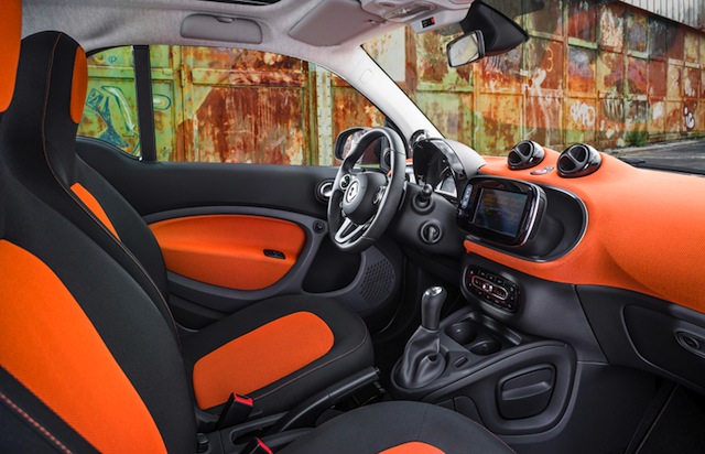 Новые мини-кары ForTwo и ForFour от компании Smart (фото 3)