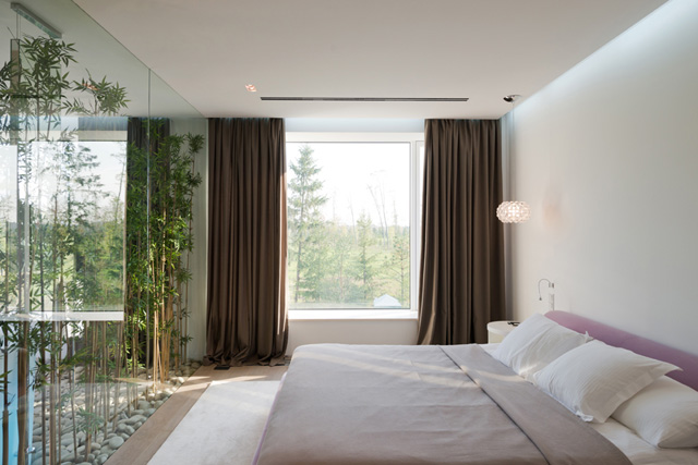 Летающая тарелка: необычная вилла под Москвой (фото 11)