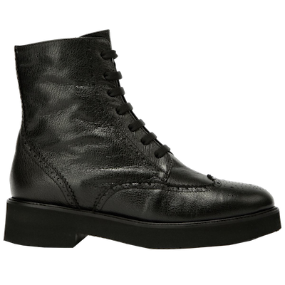 Скидки на обувь: 10 пар ботинок, которые мы планируем купить сейчас и носить с ноября по апрель (фото 9)