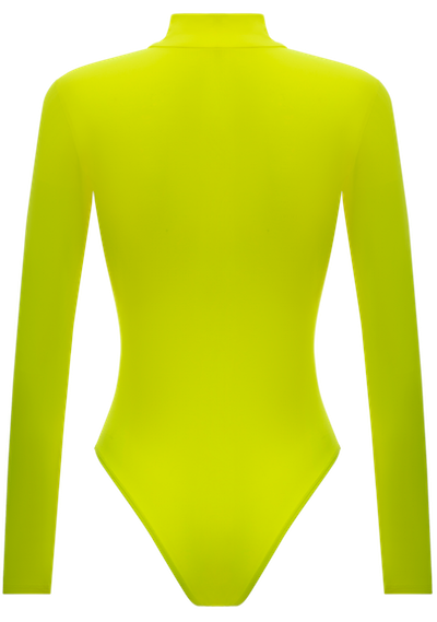 25 спортивных вещей, которые выглядят модно (фото 15)