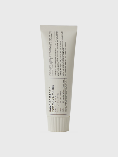 20 косметических подарков тем, у кого все есть (фото 9)