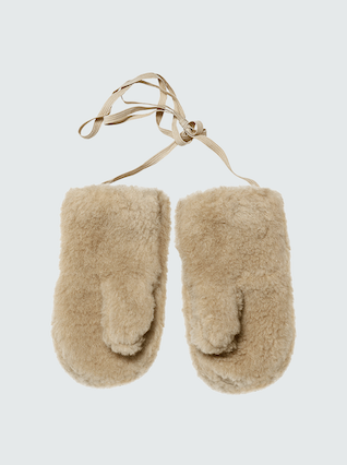 Что положить под елку: практичные, красивые и оригинальные подарки на Новый год в дайджесте BURO. (фото 28)