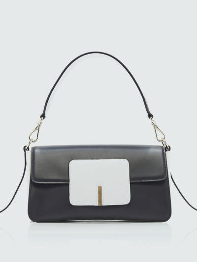 20 сумок на все времена, которые можно купить с приличной скидкой (фото 17)