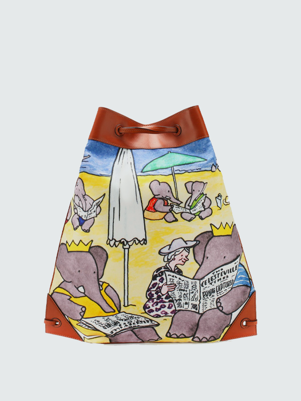 Необычная форма, яркий принт и экзотическая кожа: 15 сумок на весну и лето (фото 12)