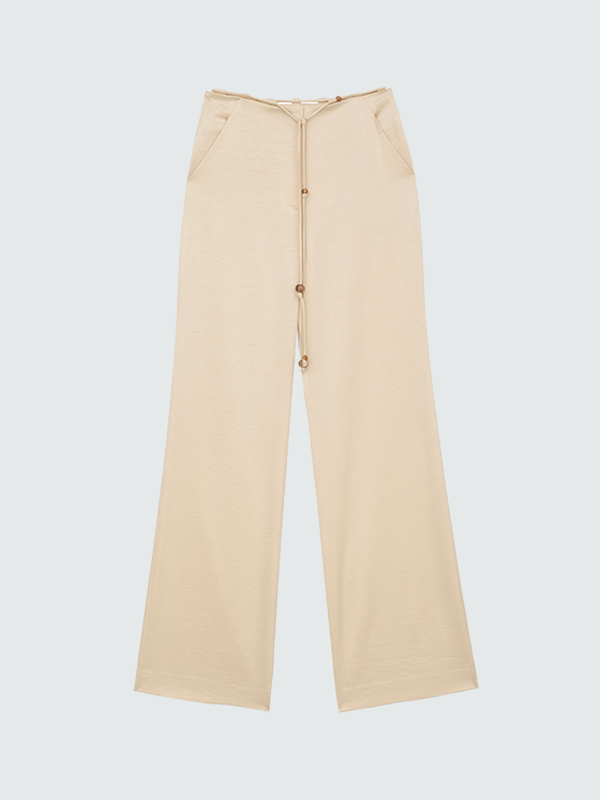 Готовимся к выходу после изоляции. Вот 20 реабилитационных брюк — суперудобных, как пижама (фото 18)