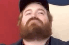 Как проходит самоизоляция у людей, работа которых связана с общением (фото 1)