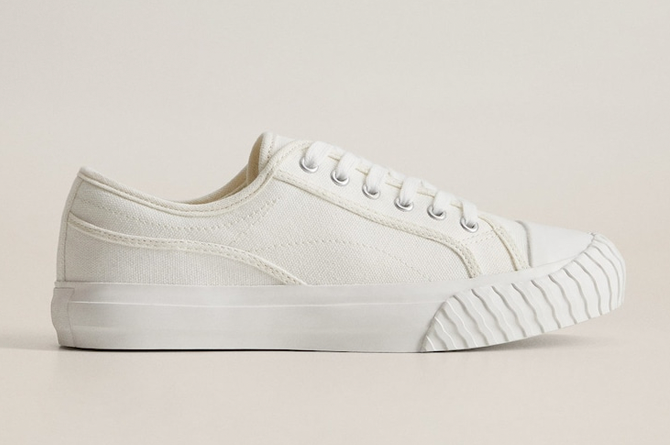 Ждем весенних прогулок — и выбираем идеальные кеды (фото 14)