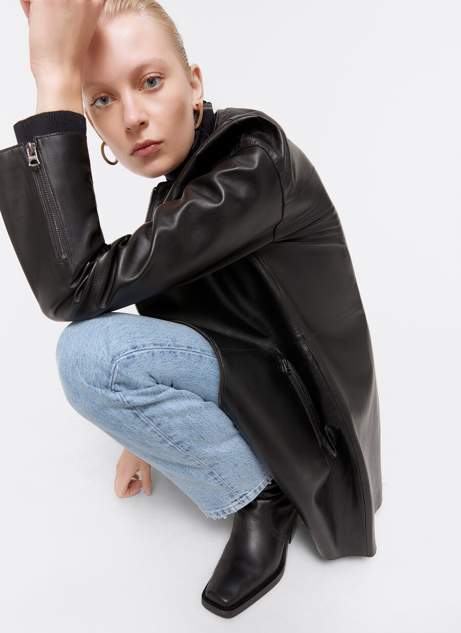 Осенне-зимняя коллекция Uterqüe: минимализм с акцентом на детали (фото 4)