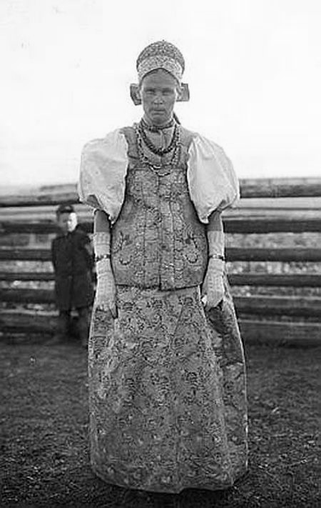 Андрей Артемов и Уфа. Признание в любви родным местам в коллекции WOS весна-лето 2021 (фото 12)