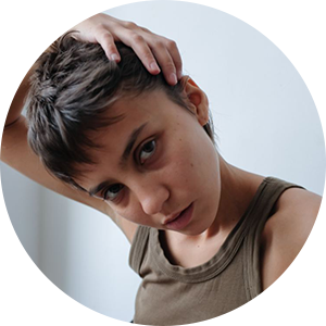 Настя Баташова — о том, что надеть на премию MTV образца 2000 года (фото 2)