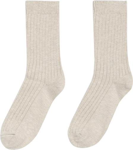 Как пережить слякотное межсезонье? Как вариант — остаться дома, в уютном костюме и тапочках (фото 10)