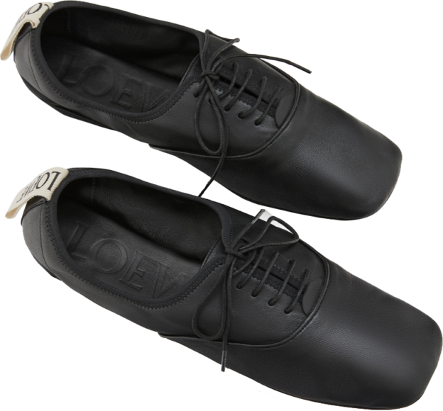 Из 2021-го в 2011-й. Готовы ли вы снова носить балетки? (фото 1)