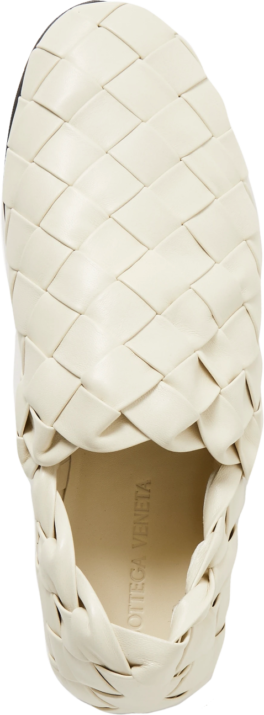 Совет от Юли Катькало: добавьте свежей зелени в весенние образы (фото 19)