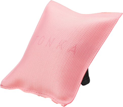 Инжирное саше для гардеробной, палетка с розами и другие бьюти-новинки недели (фото 2)