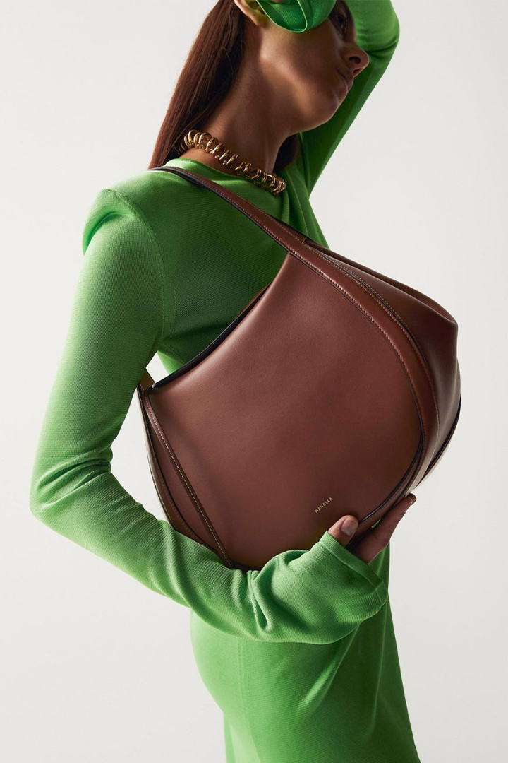 Выбор Юли Катькало: вместительные сумки для лета в городе (фото 7)