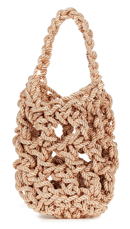 Топ с воротником-поло: какой выбрать и с чем носить (фото 14)