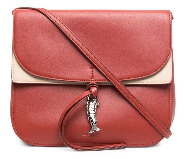 Топ с воротником-поло: какой выбрать и с чем носить (фото 3)