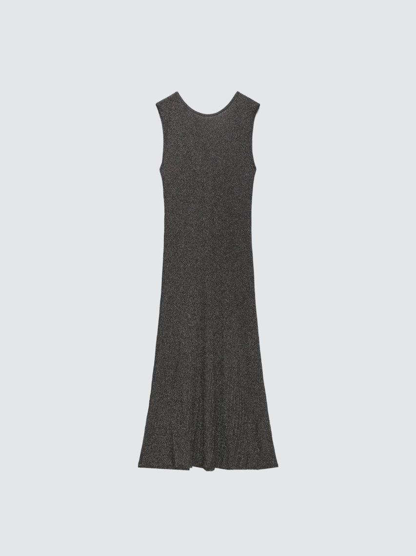 От вельвета до рипстопа. Гид по материалам и фактурам сезона осень-зима 2021 (фото 17)