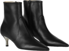 Идеальный гардероб: 30 вещей, которые нужны всем этой осенью (фото 17)