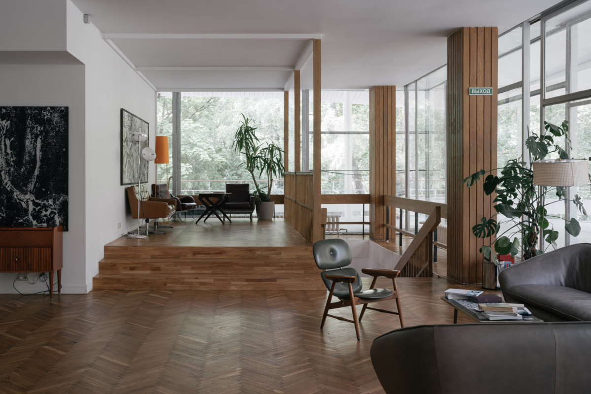 Самые красивые библиотеки России. Часть 3: библиотека в Доме творчества Переделкино (фото 15)