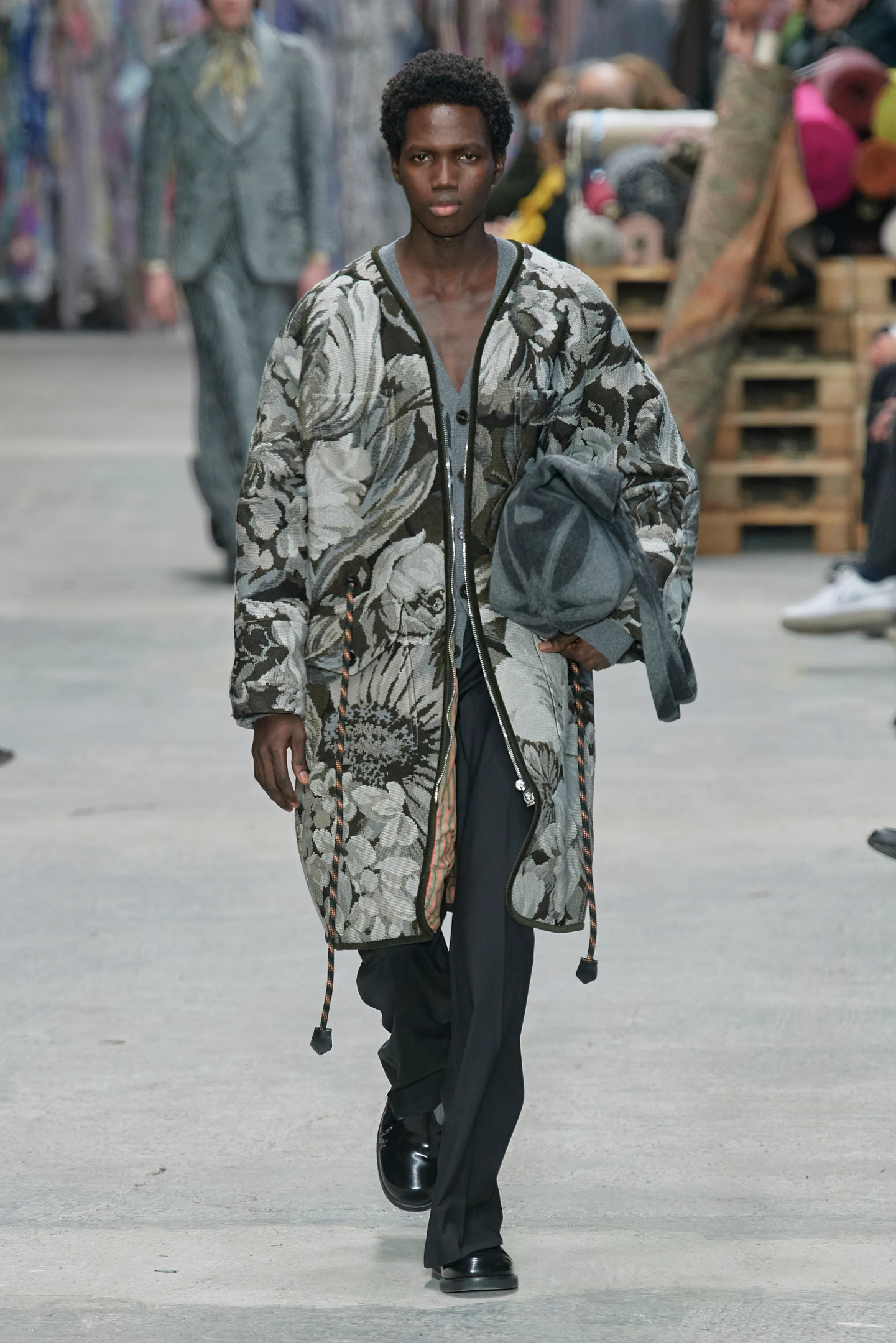 Неделя мужской моды в Милане осень-зима 2023 — что нового и красивого? (фото 12)
