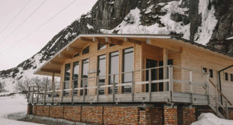 На Аляске, в Коми и Лапландии: 6 отелей, из которых можно наблюдать северное сияние (фото 11)