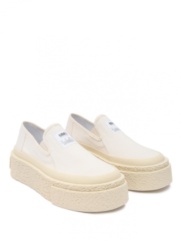 Новый поворот: 75+ вещей к летнему сезону. Выбор BURO. (фото 168)