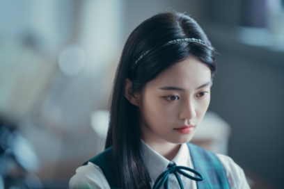 Преппи, ханбок и панк: учимся стилю у героев корейских дорам (фото 43)