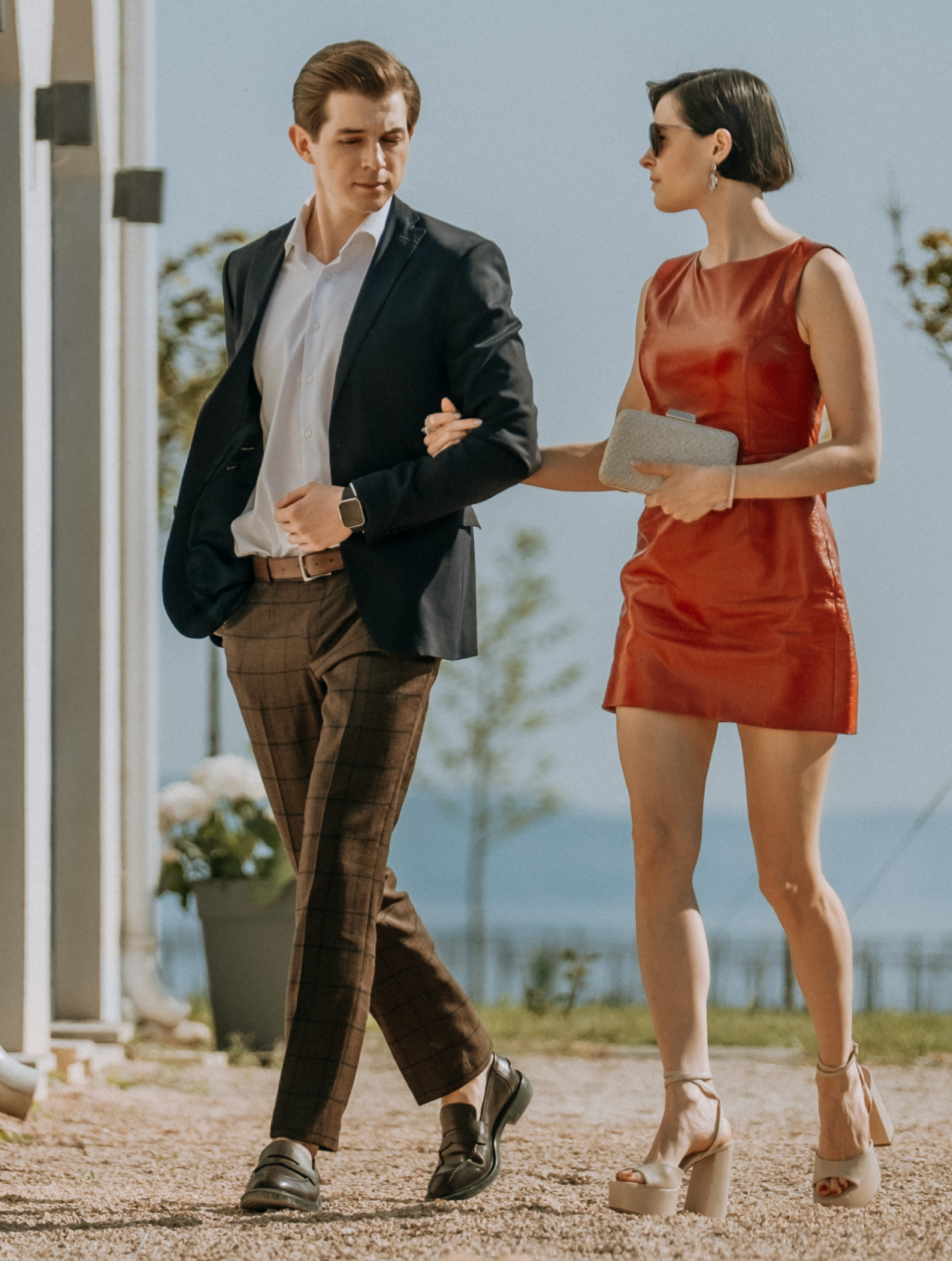 «Тихая роскошь» от А до Я: разбираемся, из чего состоит вечная классика гардероба, на примере сериала «Золотое дно» (фото 27)