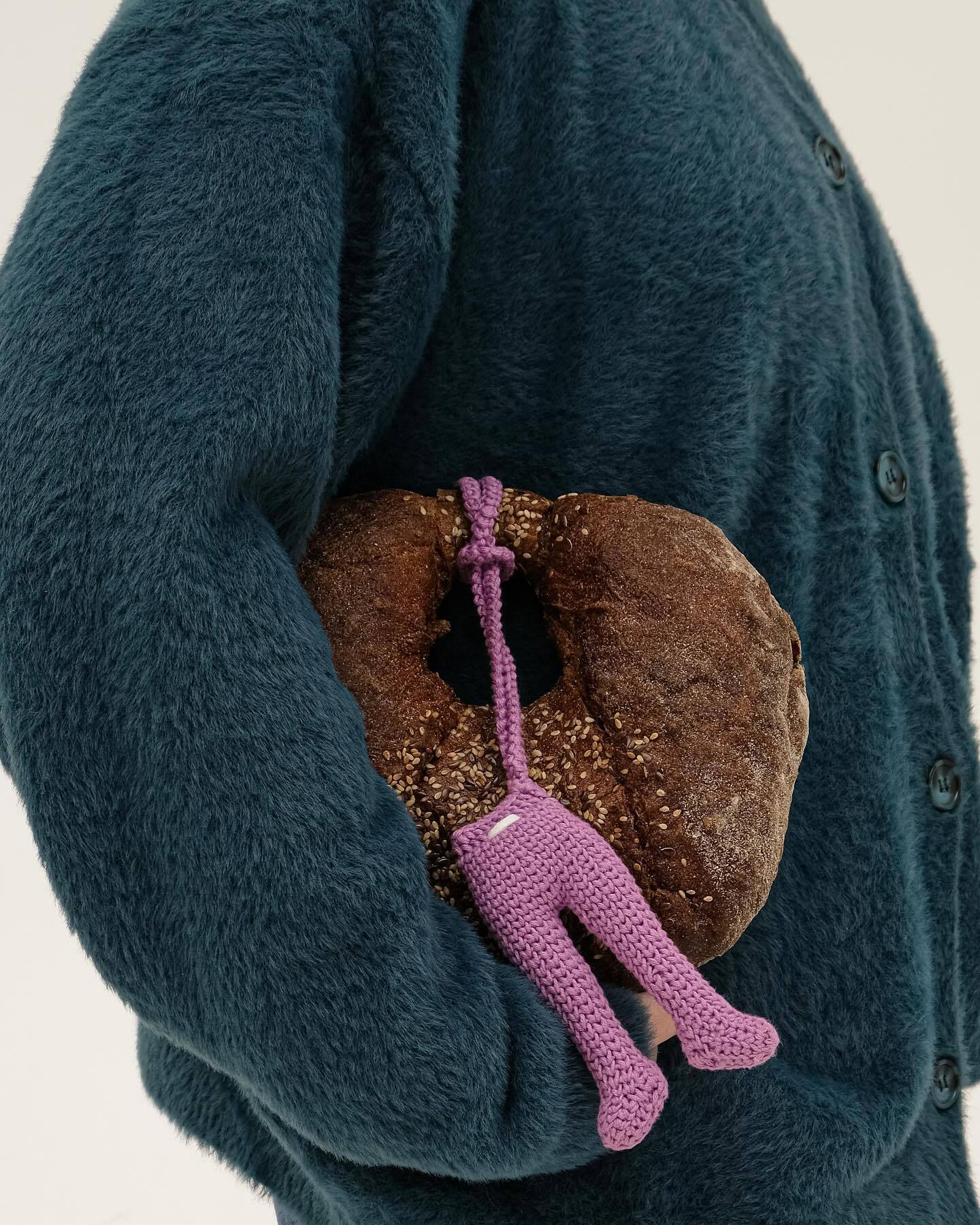 Новое имя. Radvga — бренд цветных колготок, которые выражают настроение (фото 11)