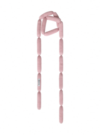 Шарфы-сосиски и гребни для волос: подробный гид по обвесу на сумки (фото 41)