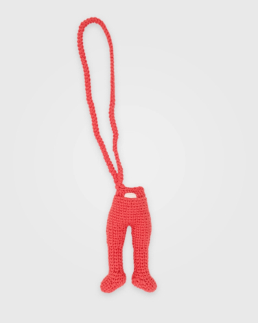 Шарфы-сосиски и гребни для волос: подробный гид по обвесу на сумки (фото 37)