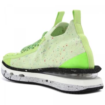 Наталья Давыдова, Ксения Чилингарова и Маргарита Лиева — о секретах дружбы с питомцем (фото 26)