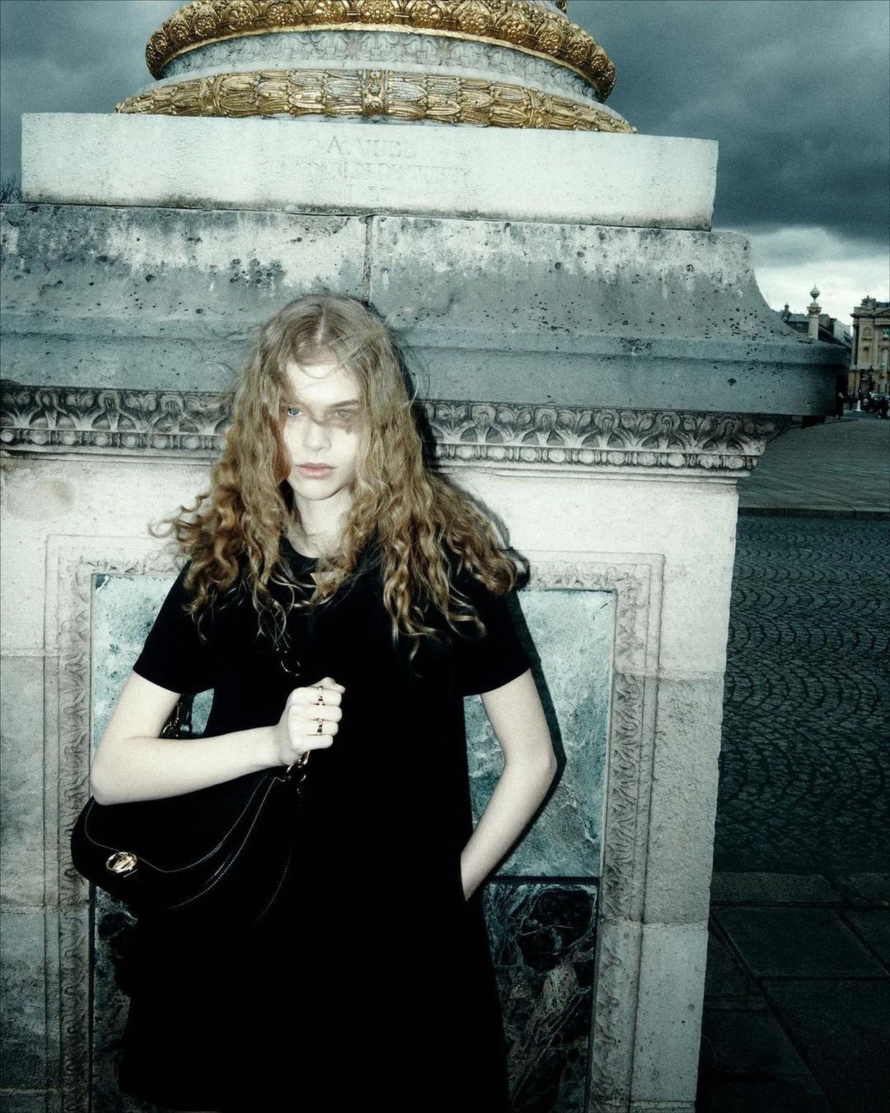 На грани fall'а: практические советы на сезон из рекламных кампаний осень-зима 2024 (фото 11)