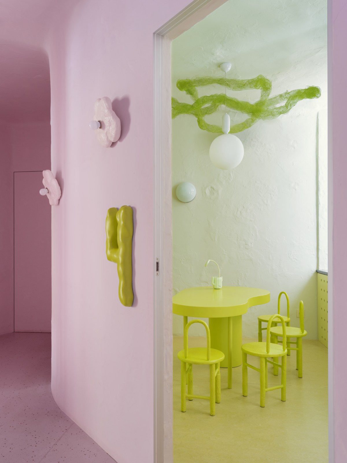 Пластилиновые стены, мебель и драконы: как устроен детский центр Plastilin в Ростове-на-Дону (фото 19)