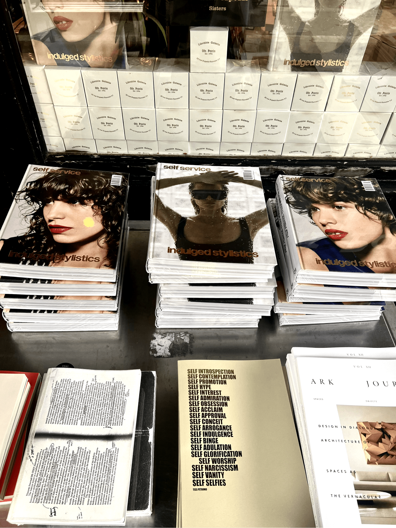 Дебют Luis De Javier и первый показ Dries Van Noten без Дриса: чем запомнилась Неделя моды в Париже продюсеру BURO. Полине Влади (фото 16)