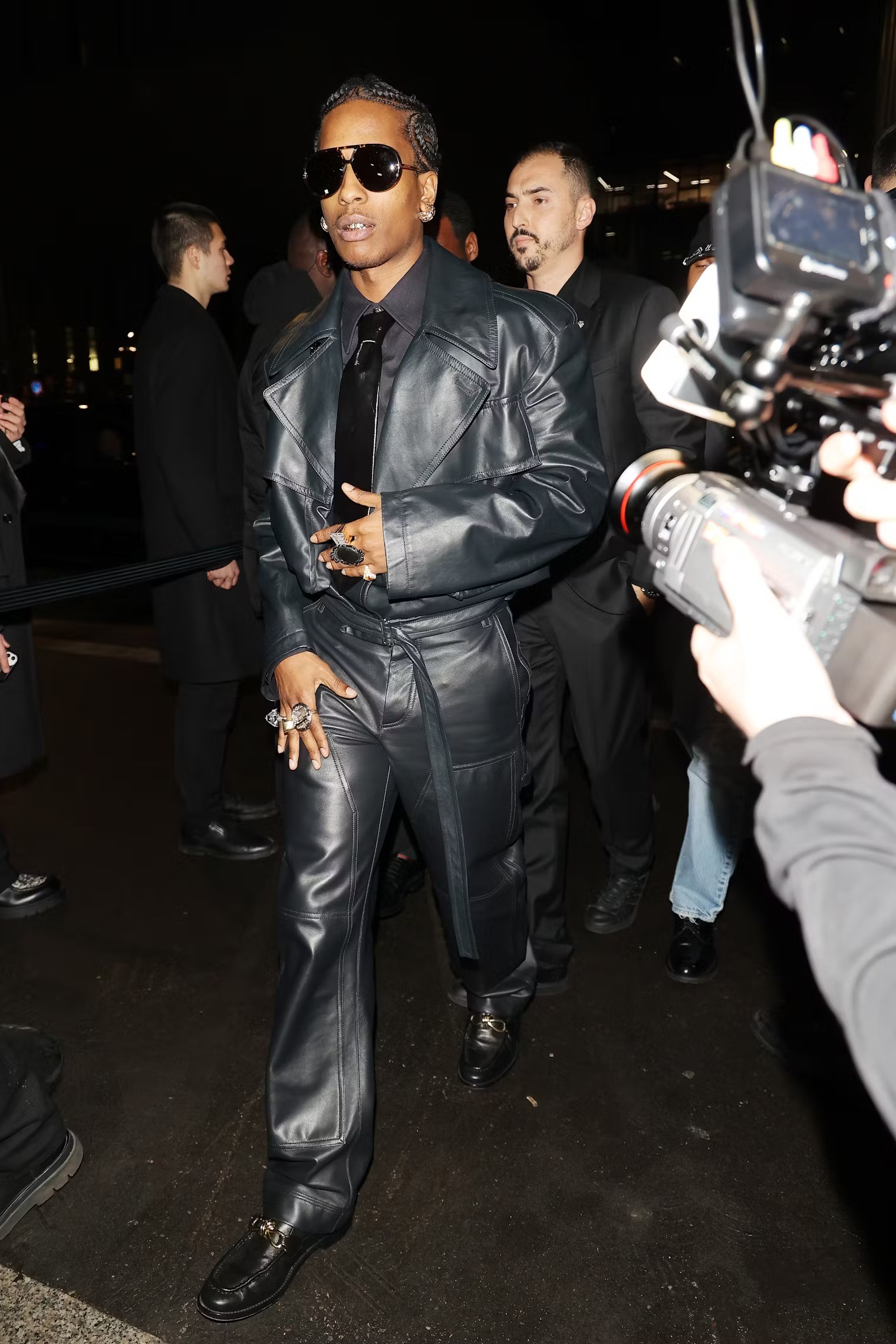 «Fashion Killa»: эволюция стиля A$AP Rocky — главного трендсеттера хип-хоп-индустрии (фото 126)