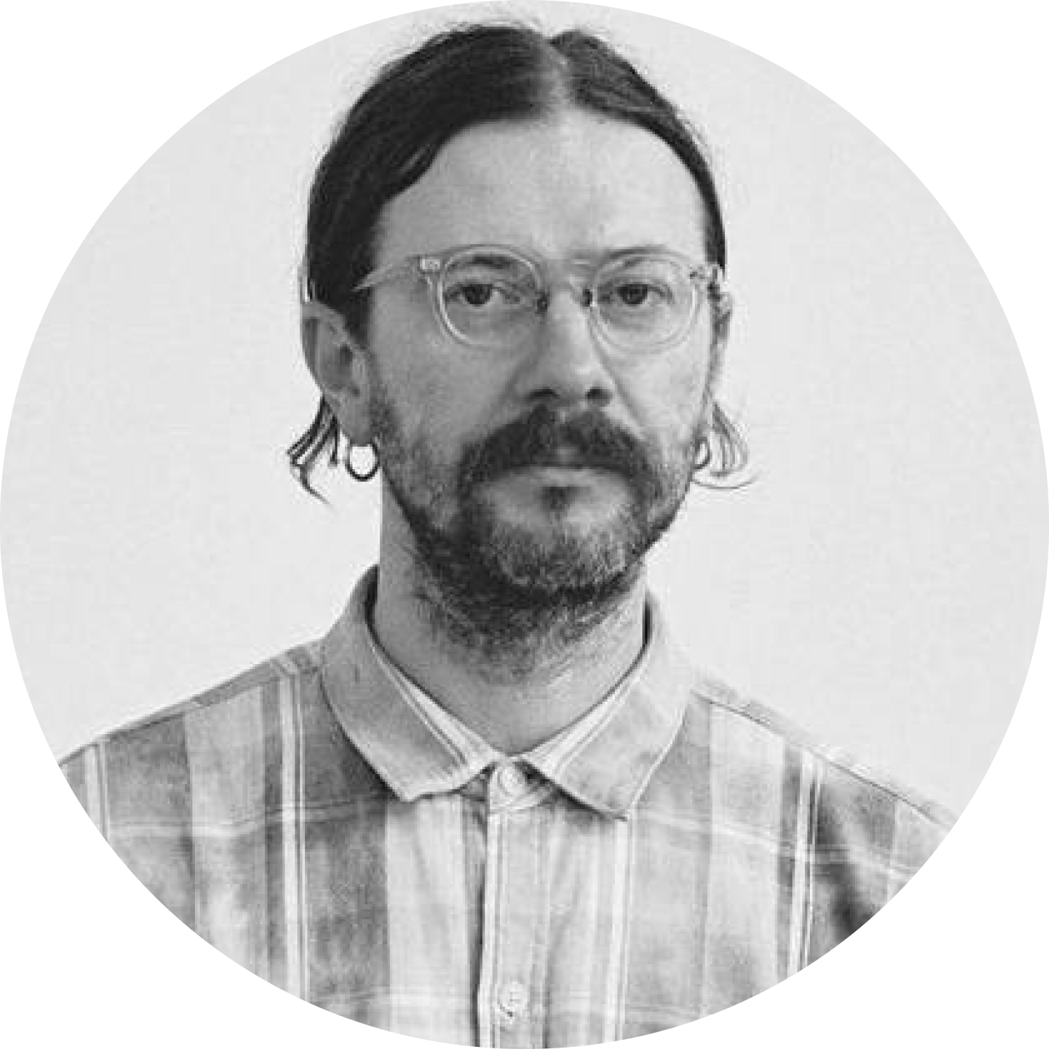 «Не взлетим, так поплаваем»: почему «Озеро» — самый актуальный театр в Москве прямо сейчас (фото 44)