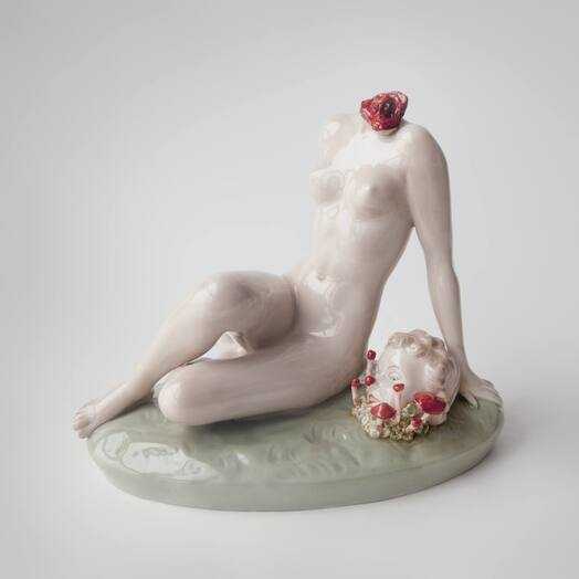 Ruarts, fābula и 3L Gallery: 7 стендов-фаворитов ярмарки Cosmoscow 2024 — выбор BURO. (фото 40)